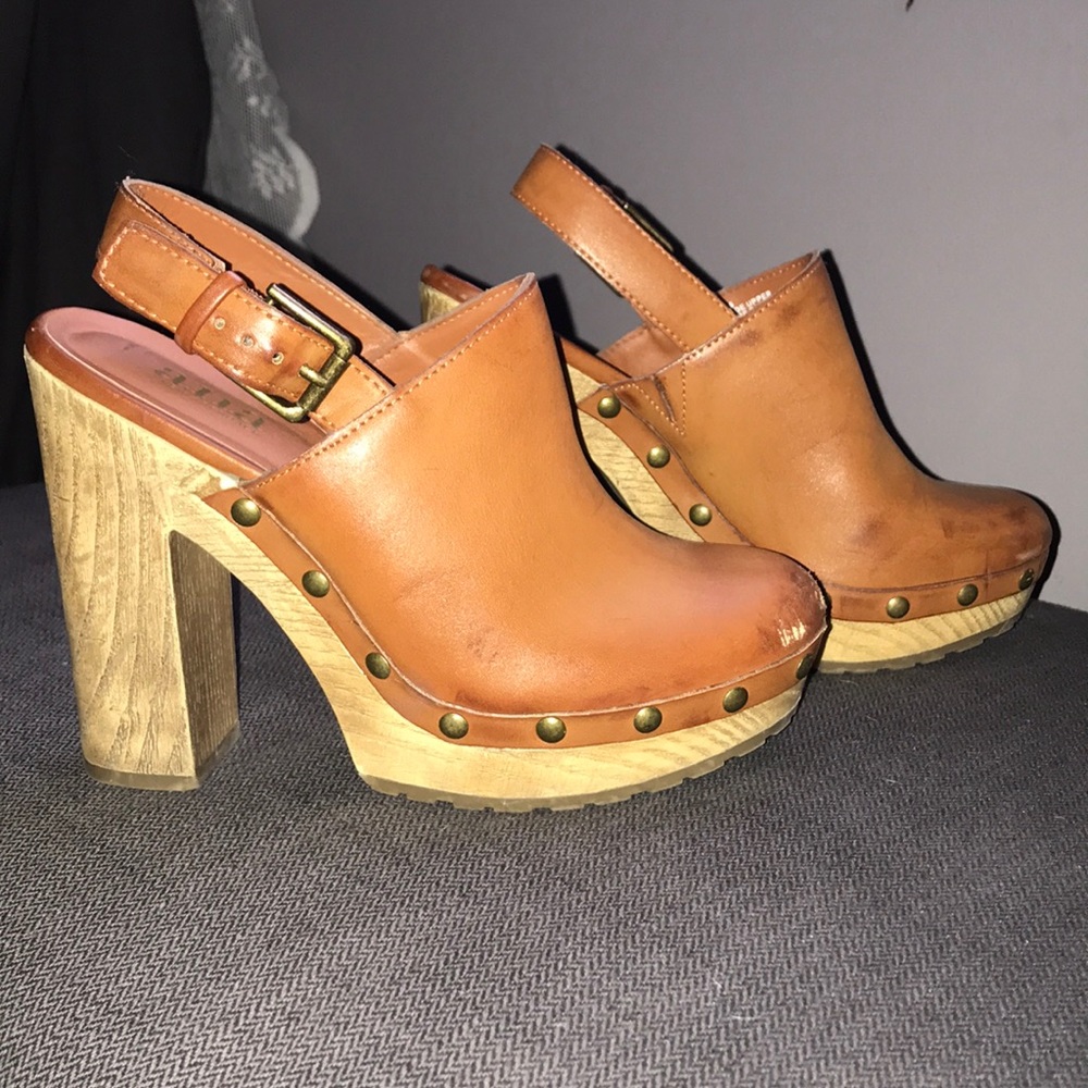 Hippy, platform, ankle strap heels.